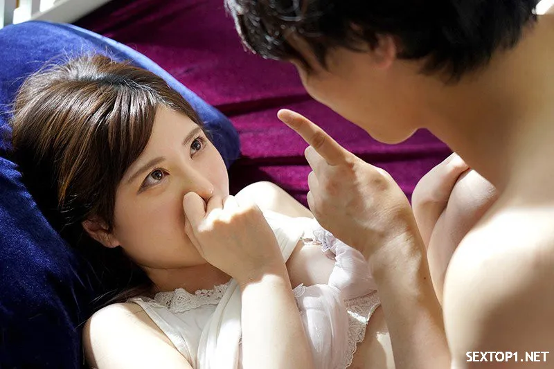 Dẫn bạn về nhà, bị bạn trả bài luôn bà xã của mình